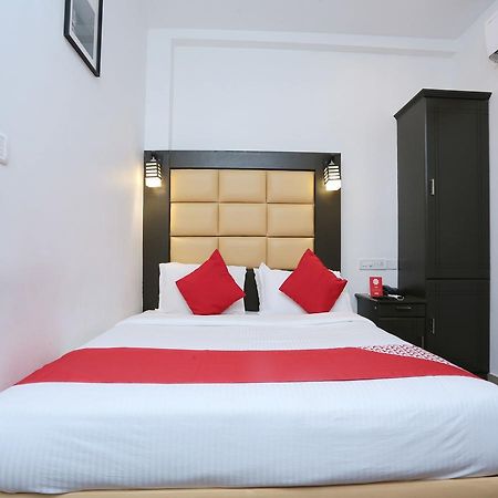 Hotel Qube Kochi Exterior foto